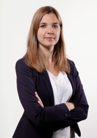 Claudine FOUCHEROT